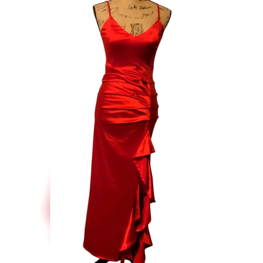 Liz & Sara Satin Ruched Ruffle Spaghetti Strap Bodycon Slip Dress
